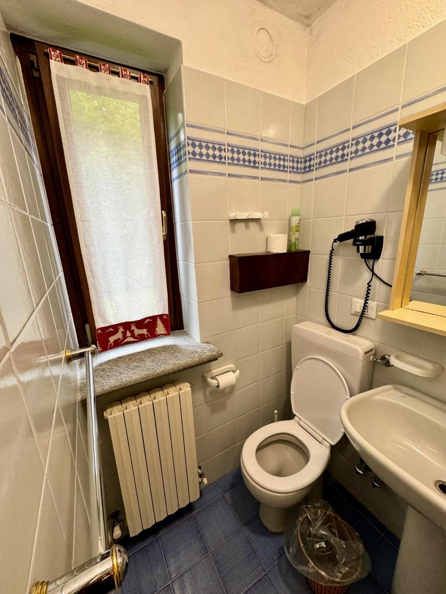 לימונה פיימונטה Hotel Edelweiss מראה חיצוני תמונה
