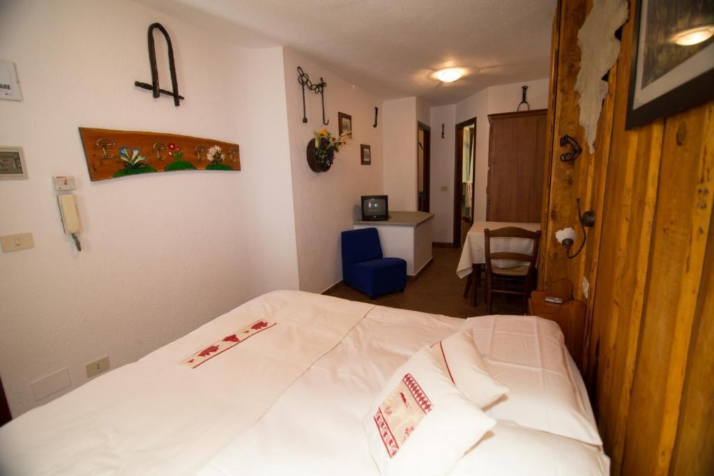 לימונה פיימונטה Hotel Edelweiss מראה חיצוני תמונה